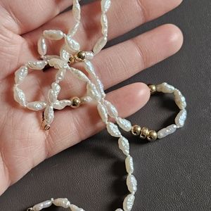 14kt yellow gold pearl necklace
